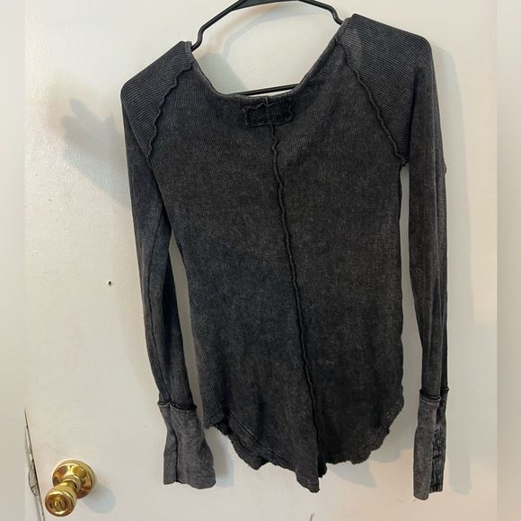 We the Free long sleeve t shirt - Picture 7 of 8